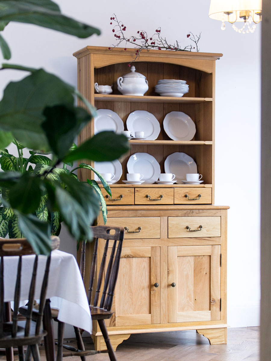 Dobový nábytok na mieru. Sekretár Norfolk.